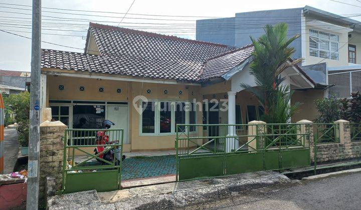 Rumah Tua Hitung Tanah Saja Dlm Komplek Asri Tengah Kota Bandung 1