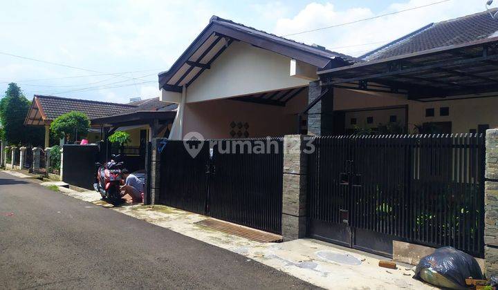 Rumah Terawat SiapHuni dekat Griya Antapani Bandung 1