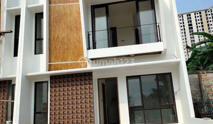 rumah baru siap huni cantik model tropic modern minimalis dalam cluster dkt dg toll desari via  2