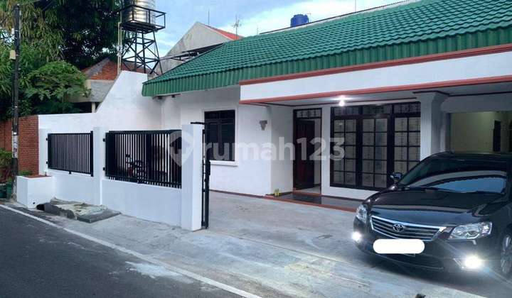 Rumah Siap Huni area Cideng, Bisa Akses Mobil, 500 meter ke Jln Tomang Raya, Surat HGB ya