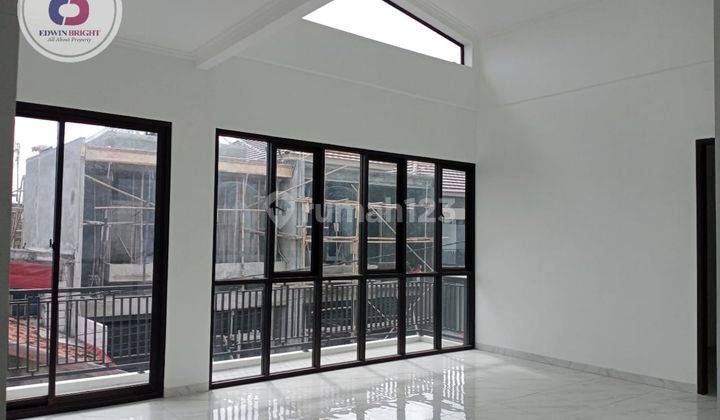 Rumah Baru 2 Lantai Semi Furnished Di Meruya Jakarta Barat 1