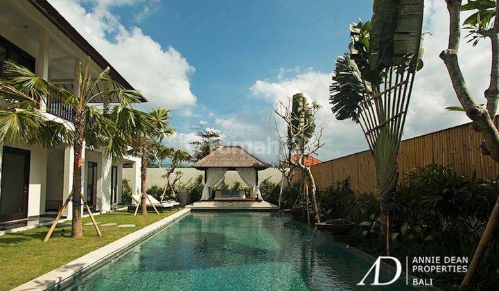 Leasehold Modrn Design 4 Bedroom Villa In Berawa Canggu 1