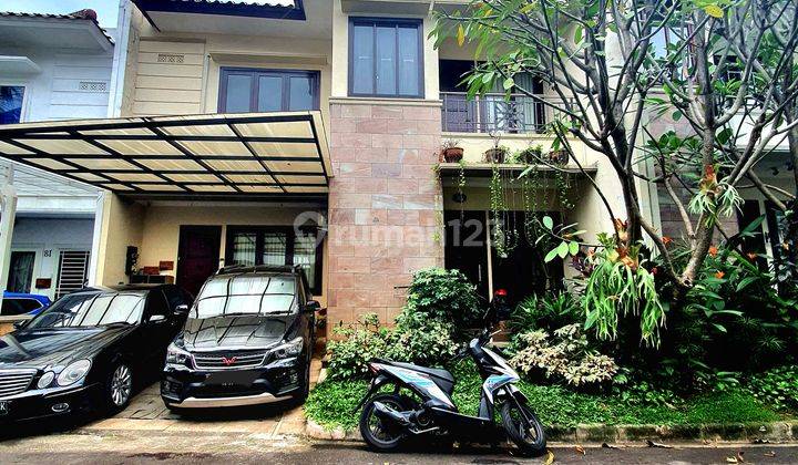 Private pool Townhouse kemang 1