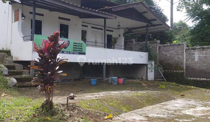 RUMAH VILLA KELUARGA DI BANDUNG TIMUR 1