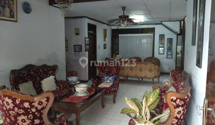 Rumah Masuk Gang Motor, 200 Meter Ke Jalan Raya Pramuka 1