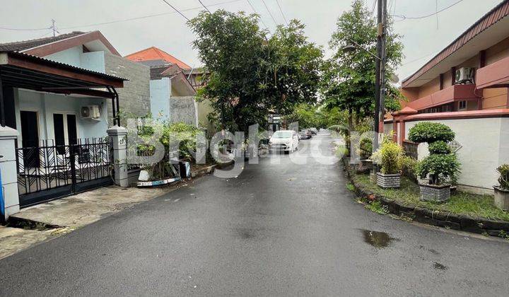 MURAH RUMAH MENANGGAL TAMAN INDAH LOKASI STRATEGIS DEKAT SEKOLAHAN, TEMPAT IBADAH & AKSES MENUJU TOL MUDAH 2