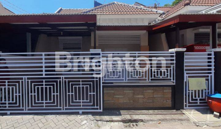 RUMAH 1.5 LANTAI JAMBANGAN SURABAYA SIAP HUNI, LINGK.ONE GATE 1