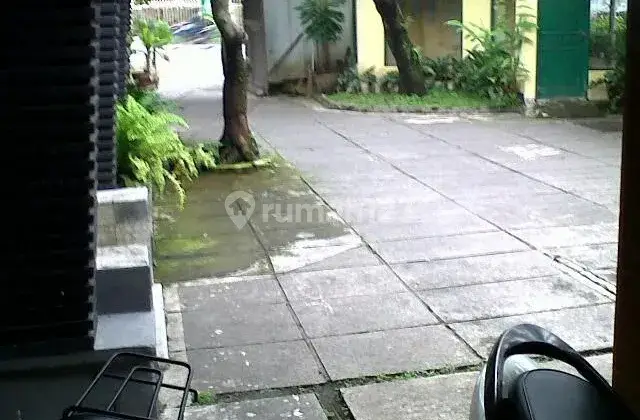 Rumah induk plus kos luas laweyan solo kota 2