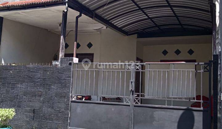 Rumah Dijual Lokasi Strategis Kebraon Indah Permai , Surabaya 1