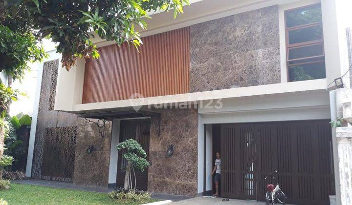 Rumah Mewah Cantik Kolam Renang Patra Kuningan 1