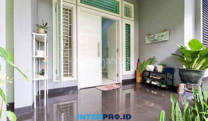 Rumah Puri Indah Siap Huni Hadap Taman 200m2 2