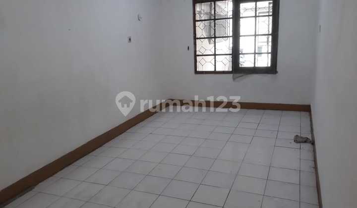 Dijual Rumah di Taman Holis Indah Bandung 2