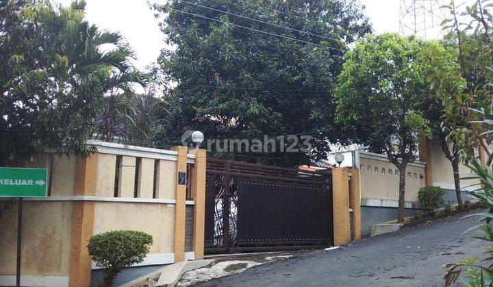 Dijual rumah di bukit sari  1