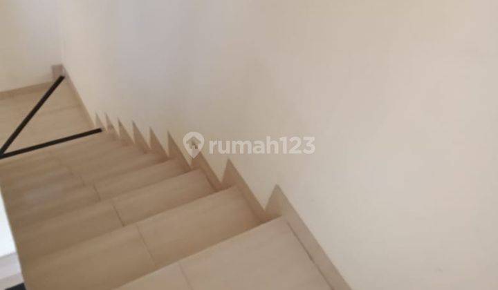 Dijual Rumah Royal Palem Di Jakarta Barat Unfurnished 2