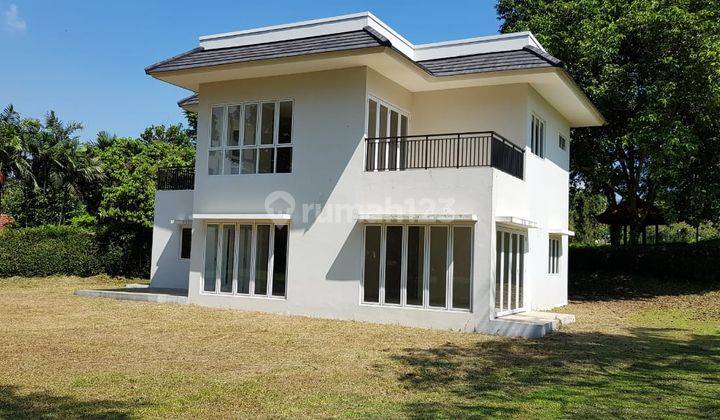 Rumah Luas di Rancamaya Bogor, Lt 1300 LB 240m2, SHM, 9 M nego, Jawa Barat 1