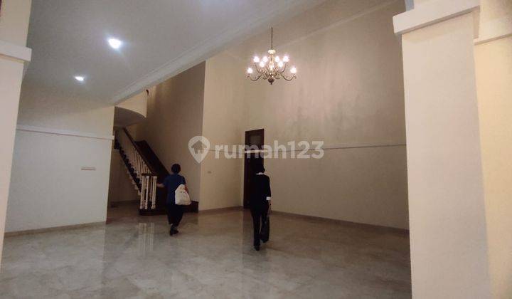 Dijual rumah di kemang timur  2