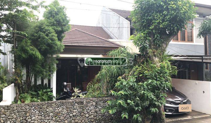 Rumah Sangat Bagus Siap Huni di Cigadung, Dago, Dalam Komplek 1