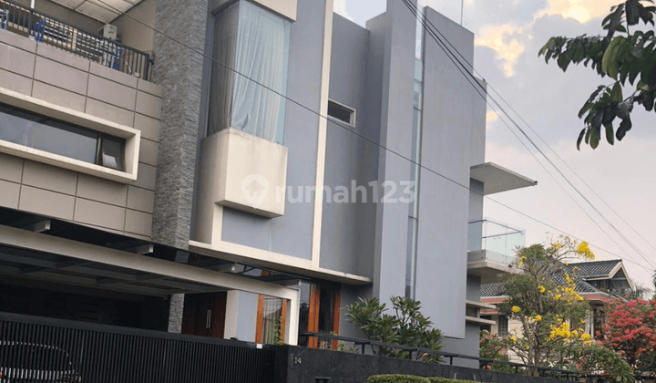 Dijual Rumah Tengah Kota Asri Akses Mudah, Jl. Sinom Kota Bandung 1