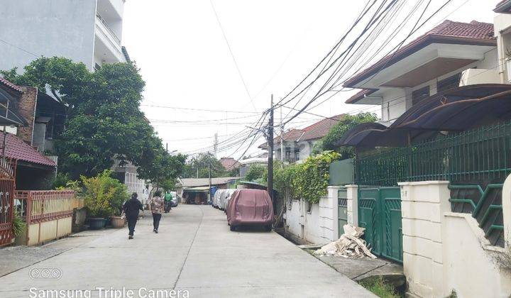 Rumah siap huni di Jalan Kartini Jakarta Pusat 2