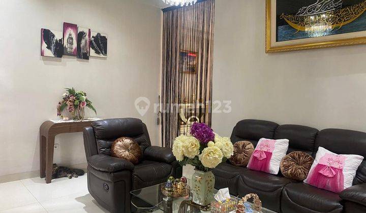 Dijual Rumah Mewah Jakarta Barat 1