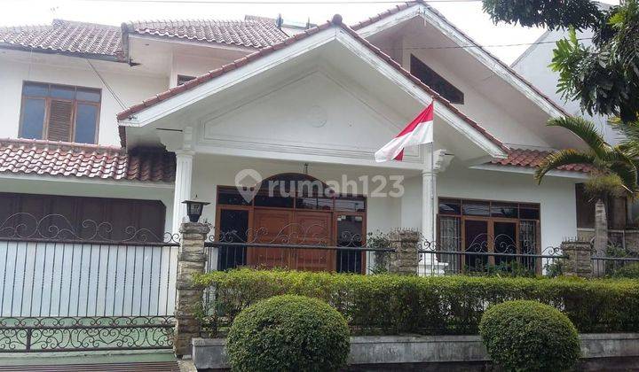 Rumah nyaman dan terawat di Sukaluyu Bandung 1