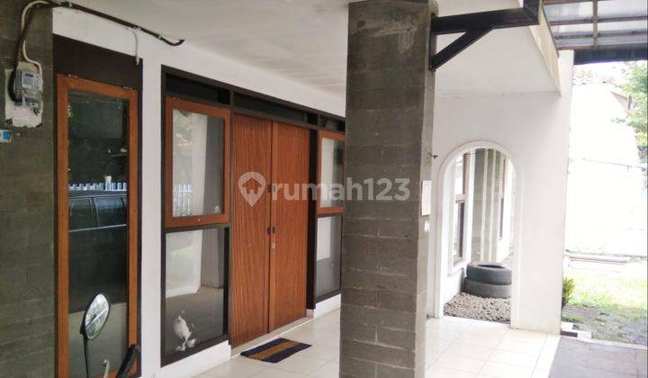 Rumah terawat di Sukaluyu Bandung  1