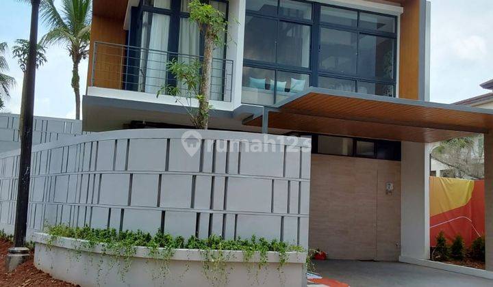 Dijual Rumah Dua Lantai Dan Bagus Di Lippo Karawaci Tangerang 1