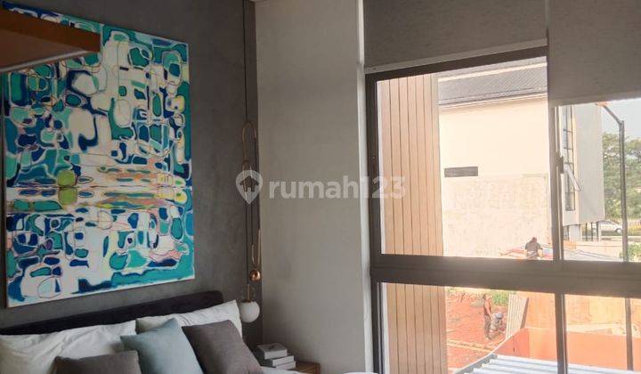 Dijual Rumah Dua Lantai Dan Bagus Di Lippo Karawaci Tangerang 2