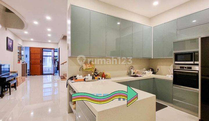 Rumah 3 Lantai di Taman Aries Meruya Jakarta Barat 2