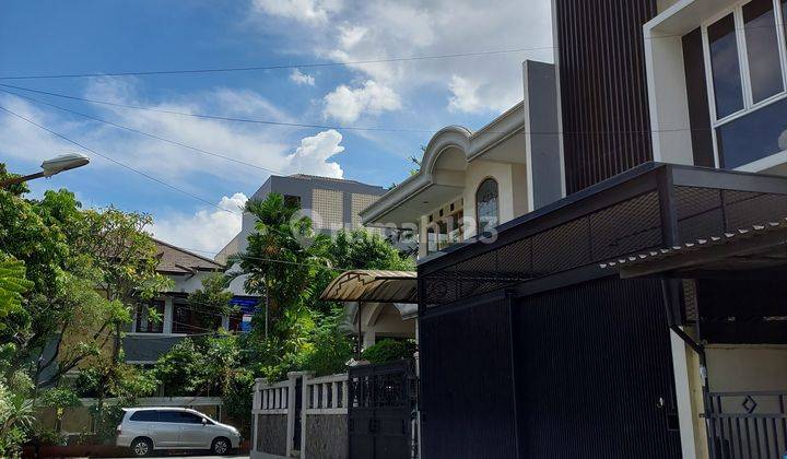 Rumah 3 Lantai di Taman Aries Meruya Jakarta Barat 2