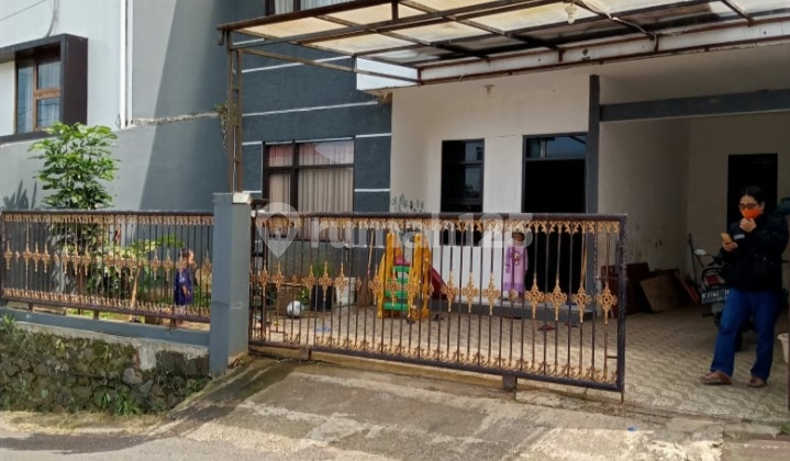 Di jual rumah murah lokasi strategis Bojong Koneng mekar Saluyu cibenying 