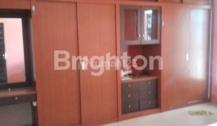 RUMAH BESAR YANG CANTIK HARGA MENARIK 2