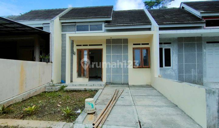 Rumah tengah kota Semarang dekat Ungaran dijual di Bali residence Pudak payung Semarang selatan 1