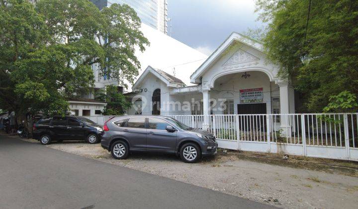 Villa di Jalan Timor Dekat Perintis  2