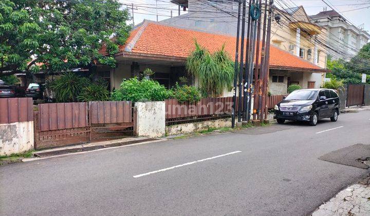 Rumah Lama Lokasi Strategis 1