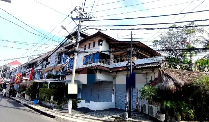 1st Floor Shop & 2nd Floor House (Hook) in the elite commercial area of Seminyak 800 meters towards the beach in the Chez Gado - Gado area, Marriot Hotel, Seminyak, Bali 2