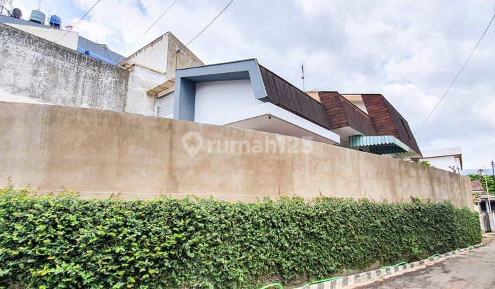 Dijual Rumah Hitung Tanah Budisari Mainroad 2