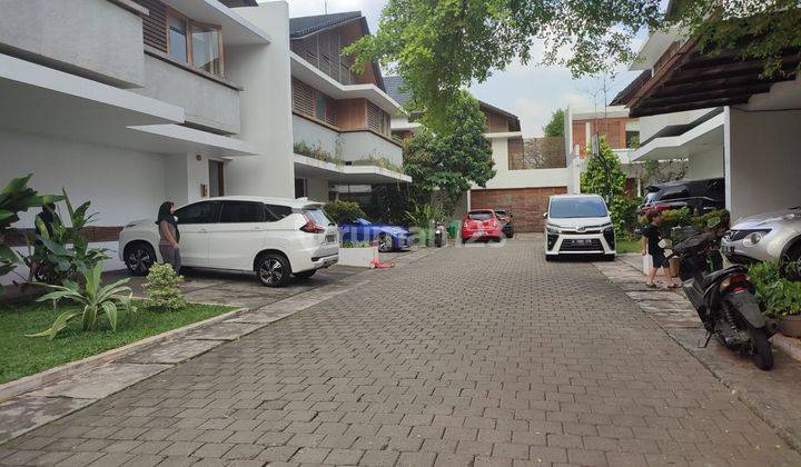 Rumah Townhouse At Kemang.shm 2lt Kt 4 Km 4 Lt 370 Lb 542  1