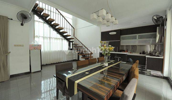 Homey house FULLY FURNISHED for sale in Denpasar 1