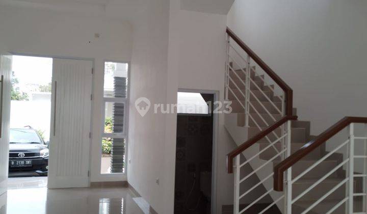 Brand New Beautiful Townhouse, Pondok Labu Area 2