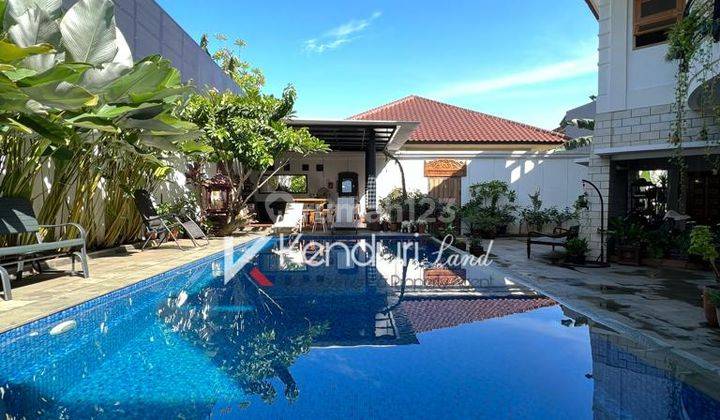 RUMAH MEWAH PRIVATE POOL KONSEP RESORT BALI  1