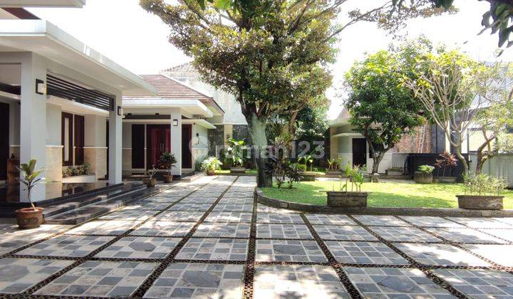 Rumah Villa di Laweyan Solo bonus Swimmingpool 2