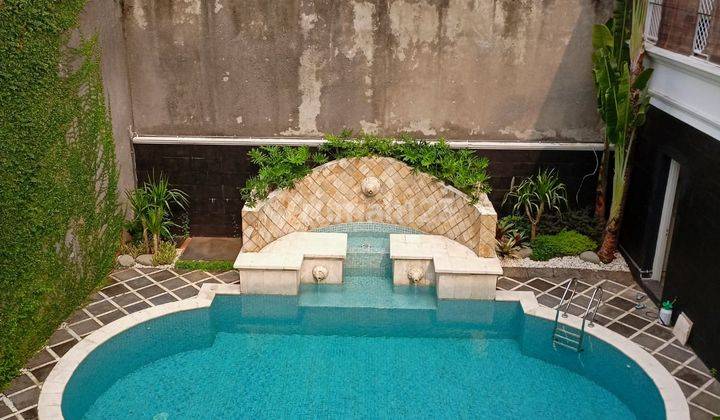 Rumah Siap Huni Brand New , 2 Lantai , Semi Furnished Menteng Jakarta Pusat  1