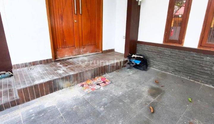 Dijual rumah mewah harga murah masih di kawasa elit Rumah Nusa Loka BSD City 2