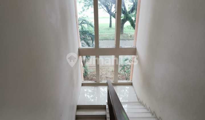 Beautiful Lavender Silk House, Definitely Love Alam Sutera, Tangsel.