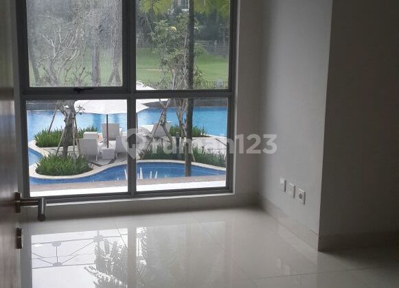 The Mansion Town Home Kemayoran Pool View