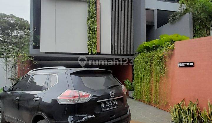 Rumah Townhouse baru 3,5 lantai Swimming pool pesanggrahan Jakarta Selatan  2