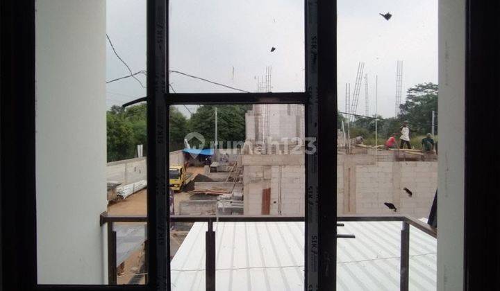 Rumah Murah 2 Lantai Di Cibubur Dekat Trans studio Cibubur Dp 33 juta Cicilan 4 jutaan 2