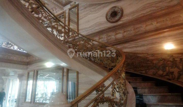 Rumah Klasik Baru The Royal Orchard Kelapa Gading, Full Marmer, Nego 1