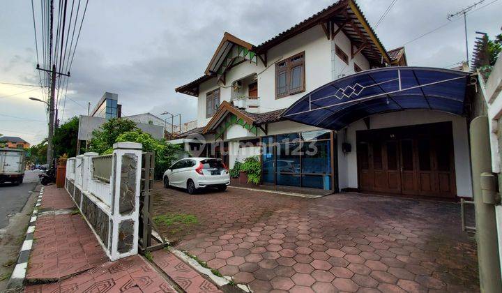 Rumah Mewah Dijual Dkt Tugu Jogja.NEGO SAMPAI DEAL  !! 1